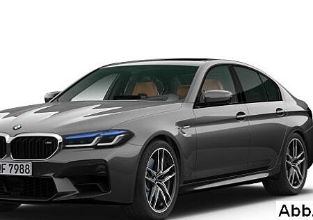 BMW M5 xDrive M Drivers Package Klimaaut. Glasdach