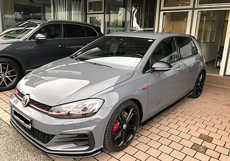 VW Golf Volkswagen VII GTI TCR 2.0 TSI 213kW OPF DSG