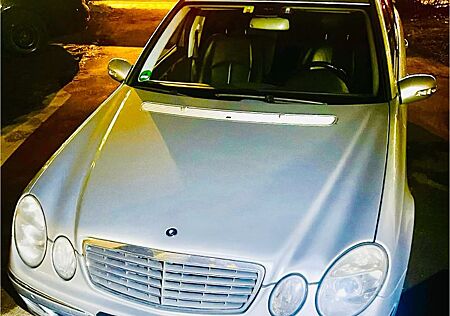 Mercedes-Benz E 280 CDI T-Model ELEGANCE