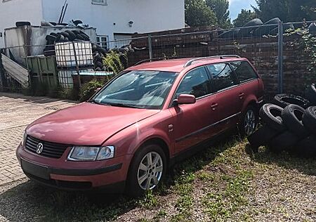 VW Passat Volkswagen 1.8 20v synhro Tüv,Asu,zahnriemen neü!