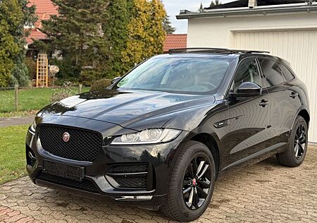 Jaguar F-Pace 20d AWD R-Sport Automatik / PANO/ AHK