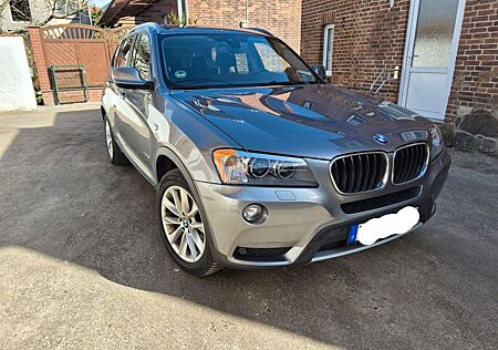 BMW X3 xDrive28i Aut.|Steuerkette gemacht|Pano|Leder