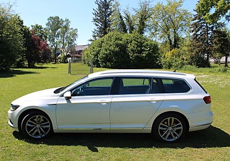 VW Passat Variant Volkswagen Passat 2.0TDI 140kW DSG 4MOT Perlmutt Langstreck