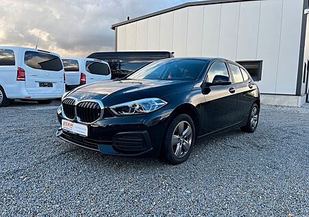 BMW 118 d Limou., Advantage, AHK, Kamera, Automatik