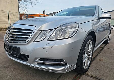 Mercedes-Benz E 250 CGI, Automatik,Top Zustand,1 Jahr Garantie