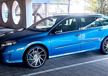 Renault Laguna 3 GT 2.0 TCe 205 GT, Navi,Klima,Alu,Xenon