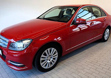 Mercedes-Benz C 220 CDI Edition Elegance *1.Hand*Autom.*Navi*