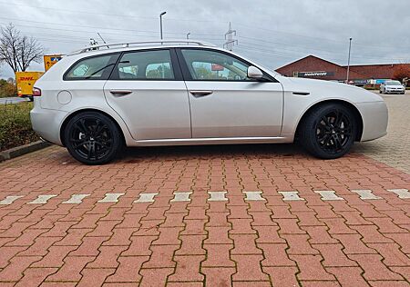 Alfa Romeo 159 3.2 JTS V6 Q4 Schaltwippen