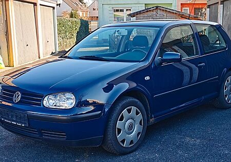 VW Golf Volkswagen 1.6 Edition - Klima - ZV - el. Fh - 2.Hd