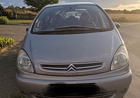 Citroën Xsara Picasso 1.8 16V Exclusive Exclusive