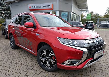Mitsubishi Outlander 2.4 PHEV Plus Spirit 4WD 1.Hand