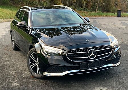 Mercedes-Benz E 200 d T Autom. - Avantgarde das Taxi