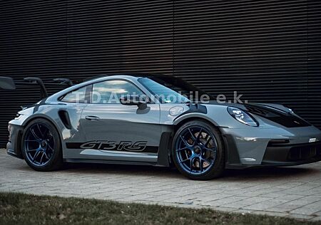 Porsche 911 Urmodell 911 GT3 RS / Weissach-Paket / Clubsport Paket