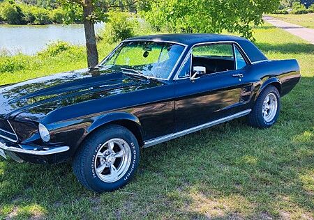 Ford Mustang Coupe 1967 S-Code