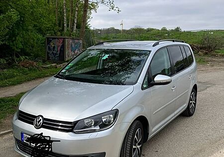 VW Touran Volkswagen 1.2 TSI Comfortline BlueMotion Tech C...