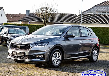 Skoda Fabia 1.0 Selection LED/APP/Sitzh./PDC/Alu Navi