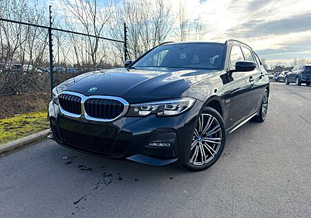BMW 330e Touring M Sport-Pano-DAS-MemSeats