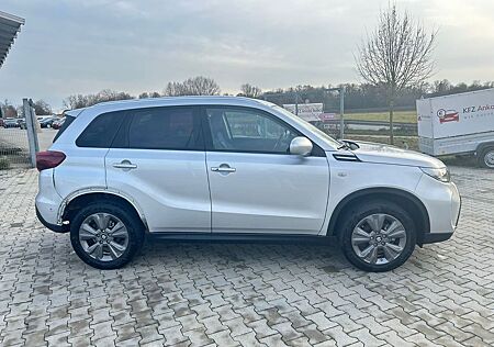 Suzuki Vitara 1.5 Hybrid Comfort+ 4x4