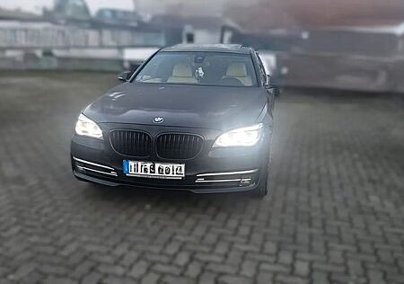 BMW 730d -Facelift Led