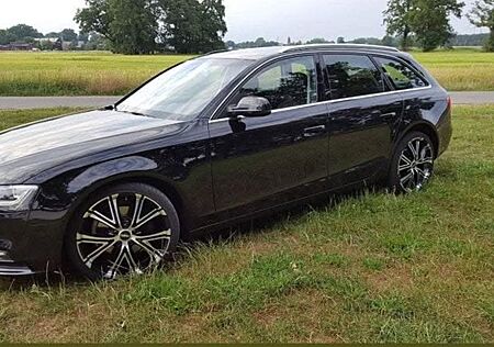 Audi A4 2.0 TDI 100kW ultra Attraction Avant Attr...