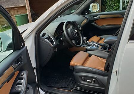Audi Q5 3.0 TDI S tronic quattro -