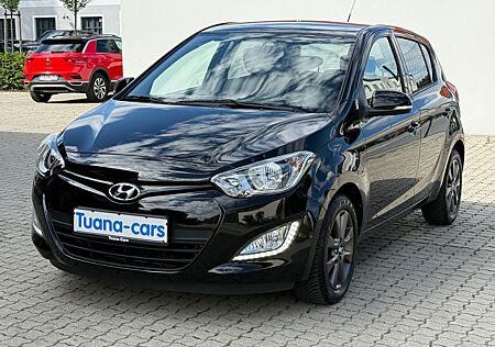 Hyundai i20 Klima/Tempomat/Bluetooth/1.Hand/PDC/LED