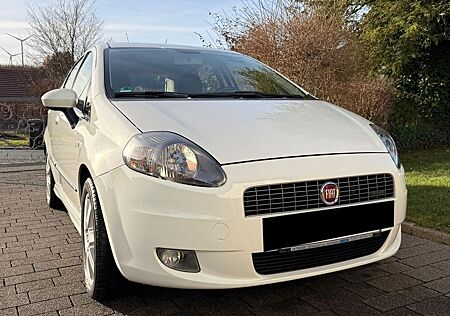 Fiat Grande Punto 1.4 16V Sport / sehr gepflegt