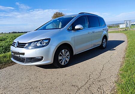 VW Sharan Volkswagen 2.0 TDI SCR DSG Highline Highline