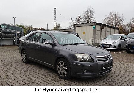 Toyota Avensis 1.8 Sol Liftback