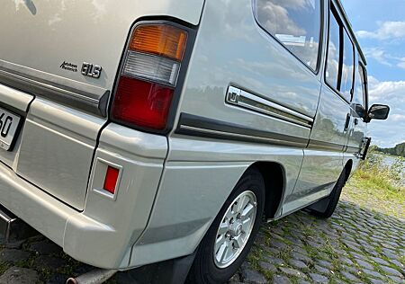 Mitsubishi L300 GLS Crystal Lite Roof