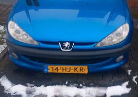 Peugeot 206 CC 110 -