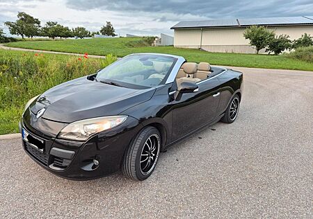 Renault Megane CC, TCe130 Luxe, neu TÜV, 2Hd, Vollausst.