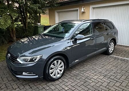 VW Passat Variant Volkswagen 2.0 TDI DSG Inspektion Tüv Neu