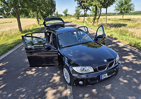 BMW 118i - (Klima,AHK,PDC und viel mehr..)