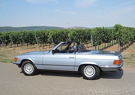 Mercedes-Benz SL 280 mit Hardtop