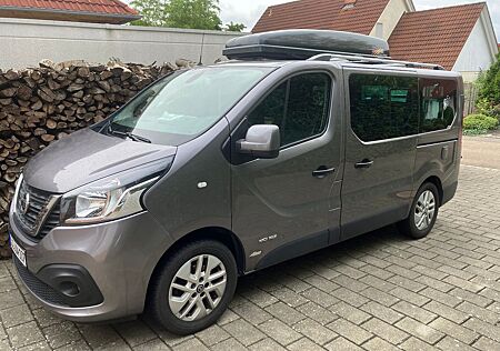 Nissan NV300 Bus / CamperVan