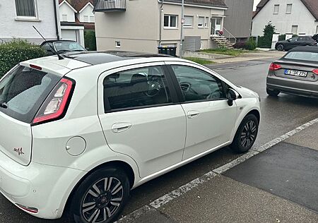Fiat Punto 1.2 8V STREET