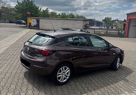 Opel Astra 1.4 DI Turbo Edition eco 110kW S/S Aut...