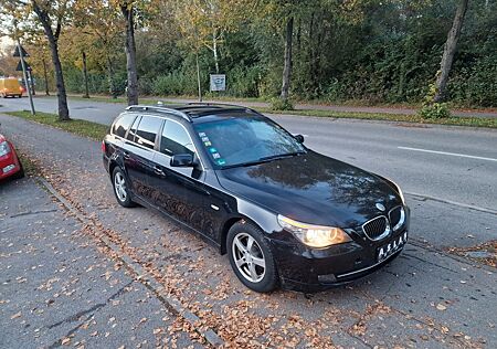 BMW 525d 525 Baureihe 5 Touring *LEDER*NAVI*PANO*2HD