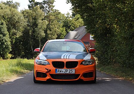 BMW 228i F22 straßenzugelassenes Tracktool