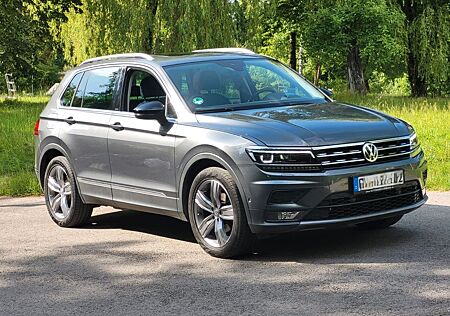 VW Tiguan Volkswagen 1.5 TSI PanoDach AHK IQ.DRIVE