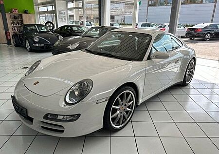 Porsche 911 Urmodell 997 (911) Carrera 4S Coupé - SCHALTER / BOSE