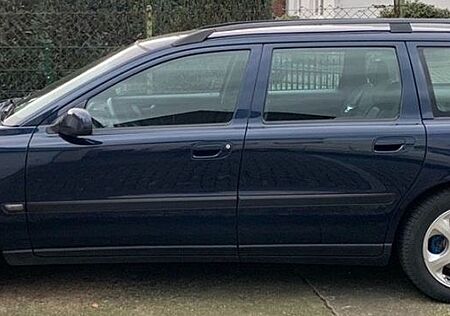 Volvo V70 2.4 - Benziner 170 PS Motor ca. 230000 km