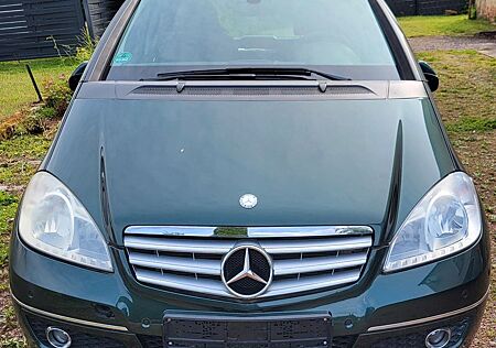 Mercedes-Benz A 160 AVANTGARDE BlueEFFICIENCY AVANTGARDE