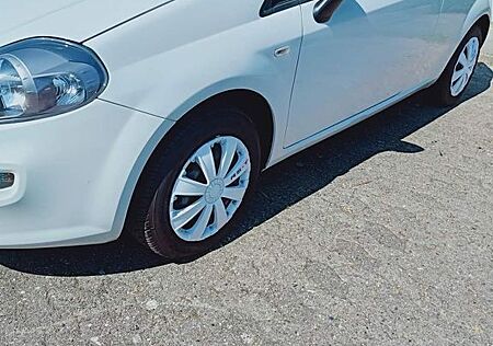 Fiat Punto 1.2 8V POP POP