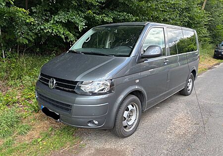 VW T5 Multivan Volkswagen Allrad, TÜV neu!