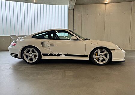 Porsche 996 GT2 GT2