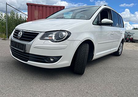 VW Touran Volkswagen 1.4 TSI ERDGAS CNG DSG NAV XENON EURO-5