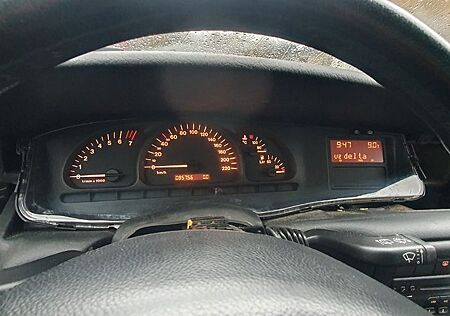 Opel Vectra 1.6 16V -