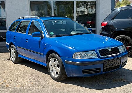 Skoda Octavia Combi 1.6 *2.Hand-AHK-TÜV 11/2026*